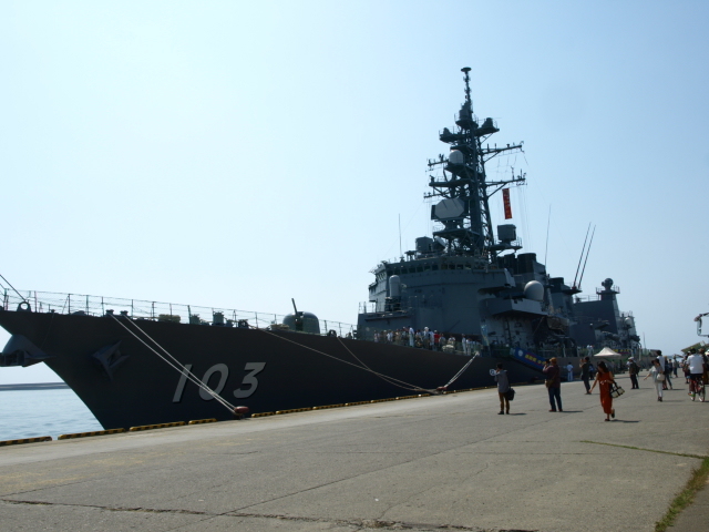 護衛艦 ゆうだち_d0153062_16115131.jpg