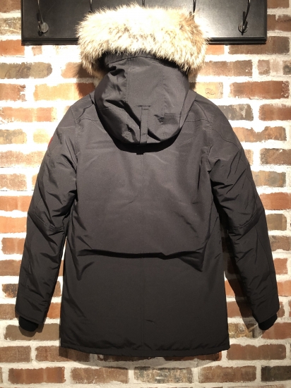 CANADA GOOSE - CHATEAU PARKA BLACK LABEL_c0079892_2049106.jpg