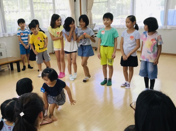 8月5日 月 10 30 11 30 新林児童館の小学生 先生と一緒に遊ぼう つどいの広場 ま ぶりんぐ 8月5日 月 10 30 11 30 新林児童館の小学生 先生と一緒に遊ぼう つどいの広場 ま ぶりんぐ