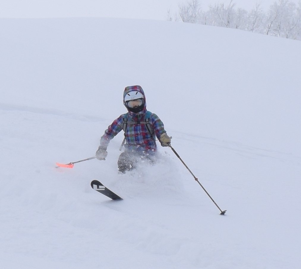 粉雪病の我が仲間。2019年冬_c0242406_17203224.jpg