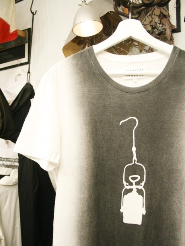 今年最初で最後となるか!?海!! 入荷 マルタンマルジェラ Tシャツ 大漁!!大量!!_f0180307_23101145.jpg
