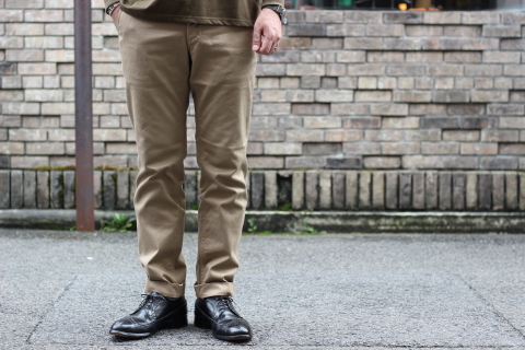 「WORKERS」考え抜かれた \"Officer Trousers, Type 2\" ご紹介_f0191324_07444999.jpg