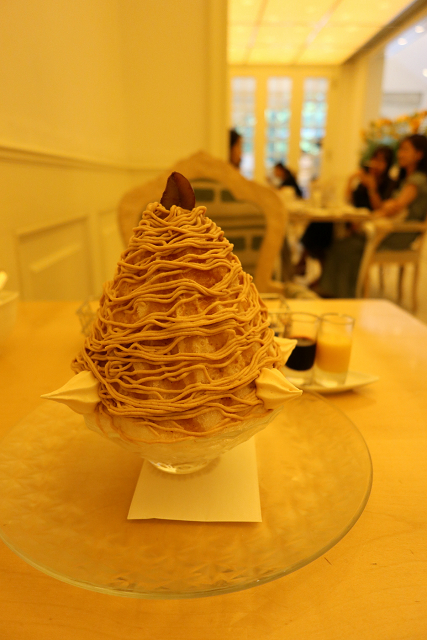 京の夏の旅2019 －かき氷巡り（マールブランシュ 京都北山本店サロン）－_b0169330_7271314.jpg