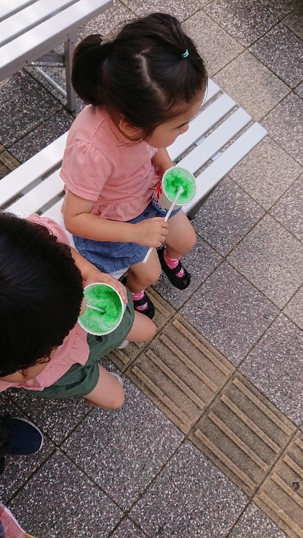e0137130_22592300.jpg