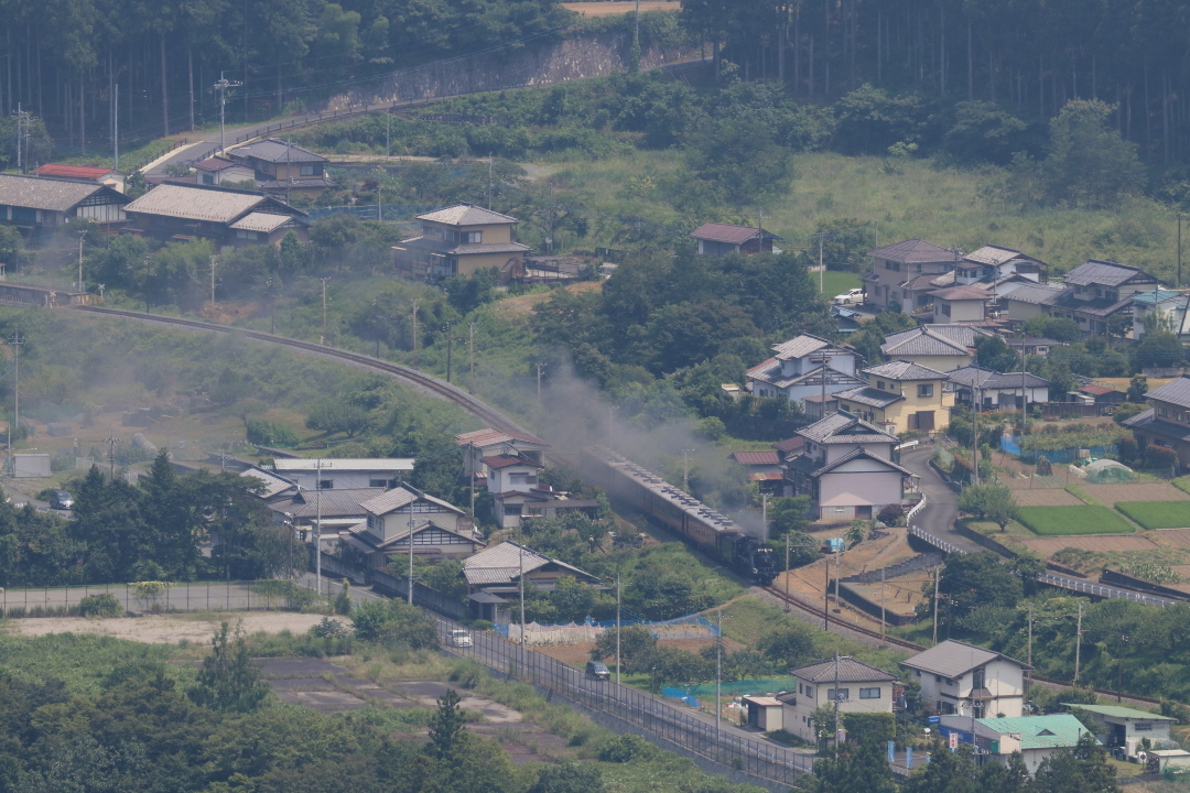 酷暑の奥秩父に乾いた煙が舞う - 2019年猛暑・秩父 -_b0190710_19303287.jpg