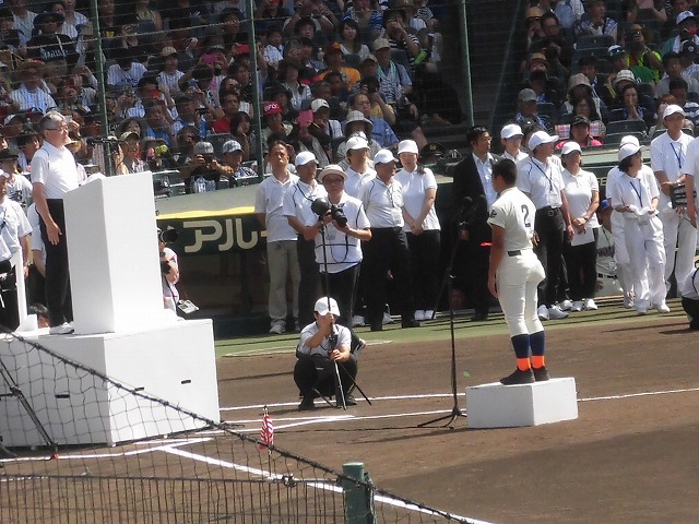 八戸学院光星高校、1回戦会心の勝利 2回戦の登板を期待 渡辺太楼君!_f0141310_06235329.jpg
