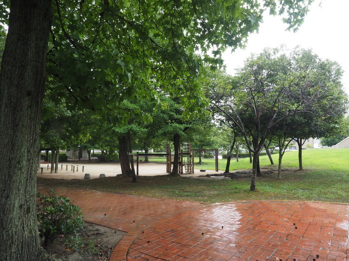 佐伯区民文化センター&五日市中央公園_c0116915_00080210.jpg