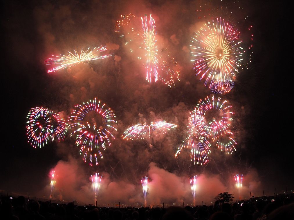 新潟 長岡の大花火２０１９ ５ 印象的な画像を集めてみました これぞスターマインの頂点 私のデジタル写真眼