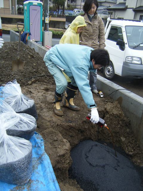 今回のイヤシロチ（炭素埋設）事例は静岡県三島市内です。_f0103052_04243703.jpg