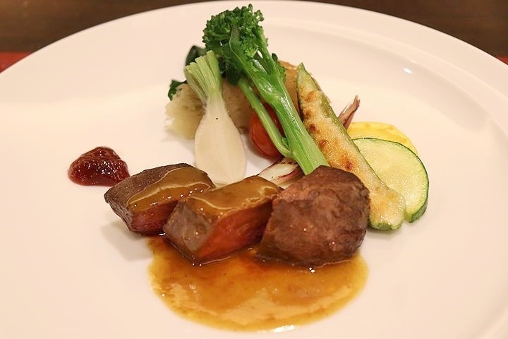 ⑧レジーナ蓼科の夕食です。_b0111376_15245849.jpg