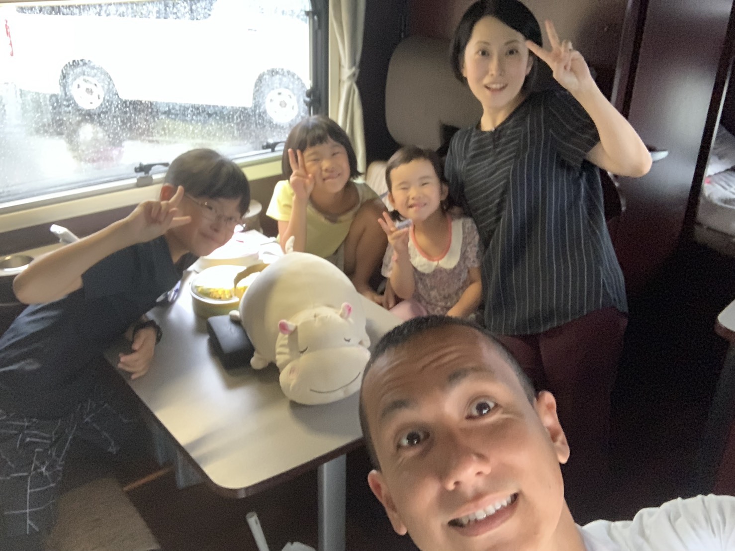 8月8日(木)本店ブログ♪ フォード エクスプローラー リミテッド 入庫しました ランクル ハマー アルファード♪_b0127002_19222206.jpg