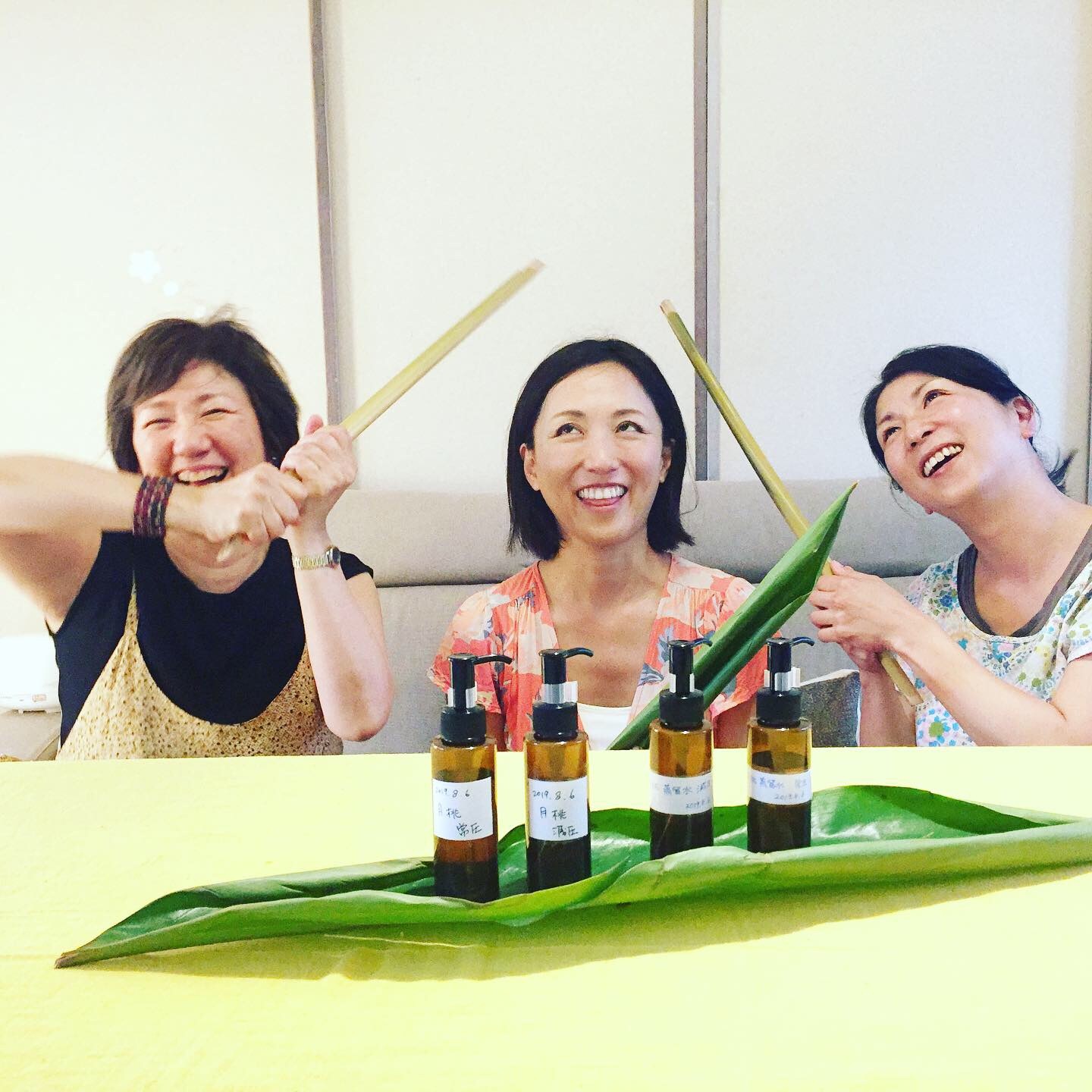 月桃の葉の蒸留とムーチーづくりの会 報告③_a0018237_22211159.jpeg