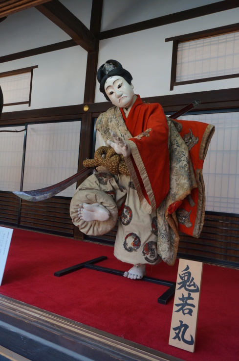天神祭の御迎人形としじみの藤棚_b0063958_22064917.jpg