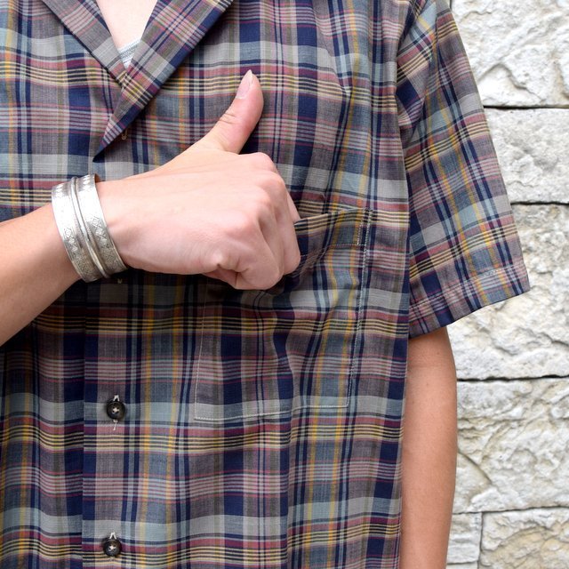 INDIVIDUALIZED SHIRTS 入荷しました。_d0158579_15500227.jpg
