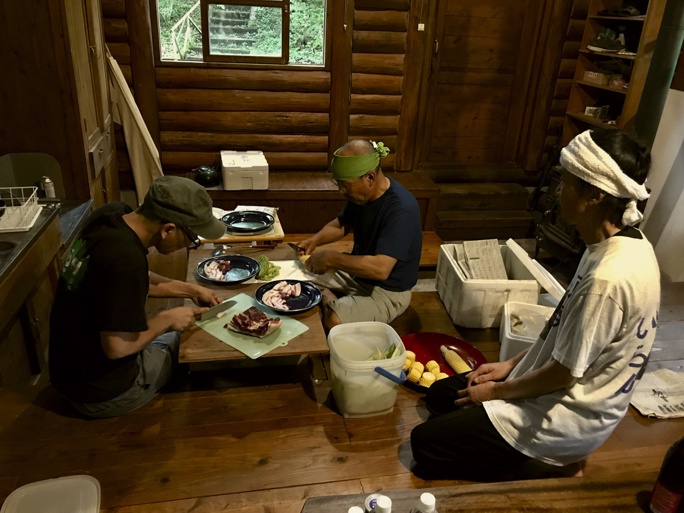 山小屋で、うたげ。_a0096313_21531486.jpg