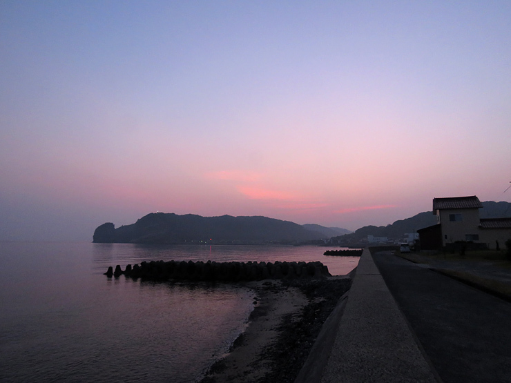 f0214649_03174720.jpg