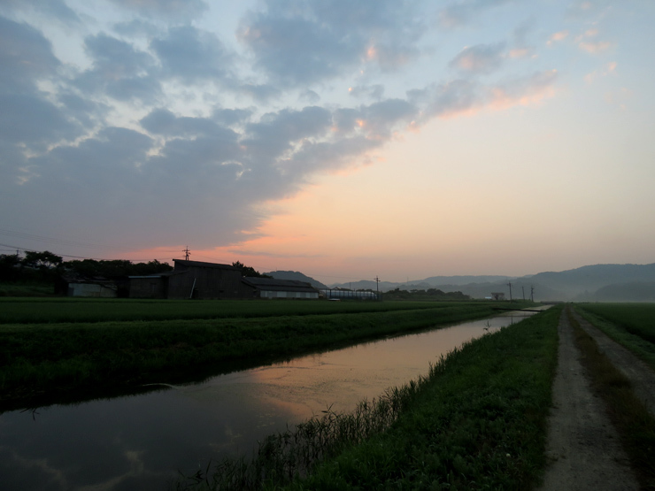 f0214649_03234115.jpg