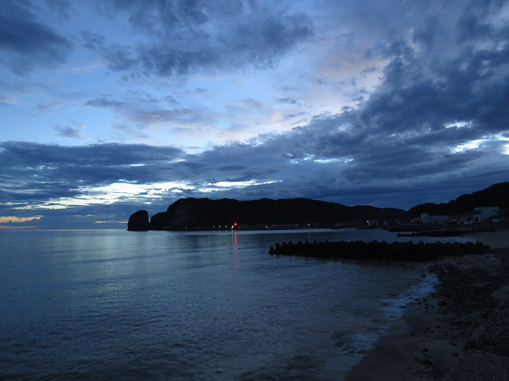 f0214649_03413300.jpg