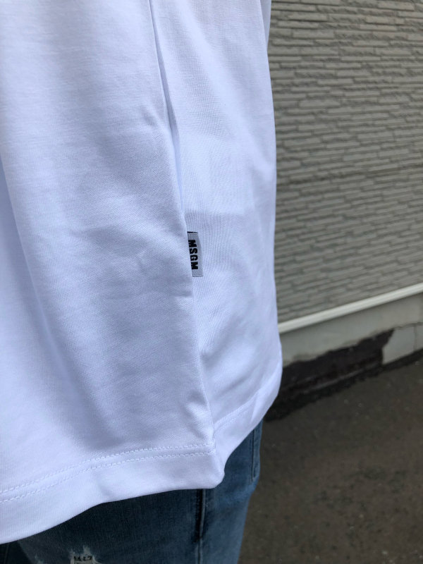 「MSGM」新作ロンTのご紹介です！_e0308287_15211886.jpg