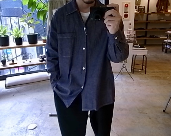 COMOLI Purple Dungaree Shirt : TRUNK COMOLI Purple Dungaree Shirt : TRUNK