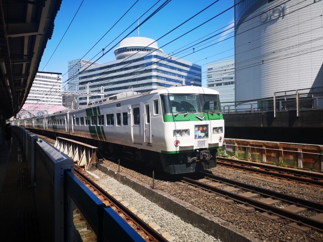 おっさんの原宿 新橋のランドマーク ニュー新橋ビル Photo Blog 人生の半ばを過ぎて