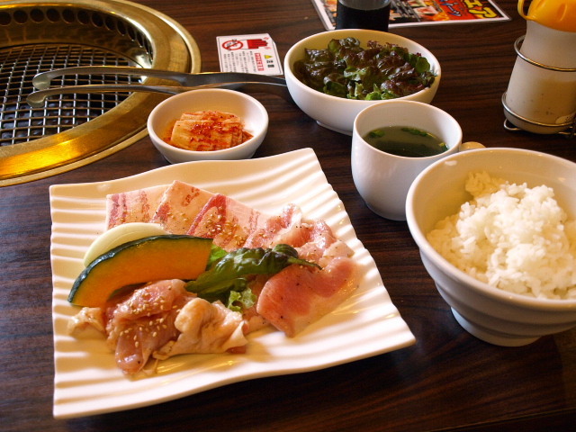 焼肉おうじゅう 本店 その2 豚と鶏の塩ランチ 苫小牧ブログ 焼肉おうじゅう 本店 その2 豚と鶏の塩ランチ 苫小牧ブログ