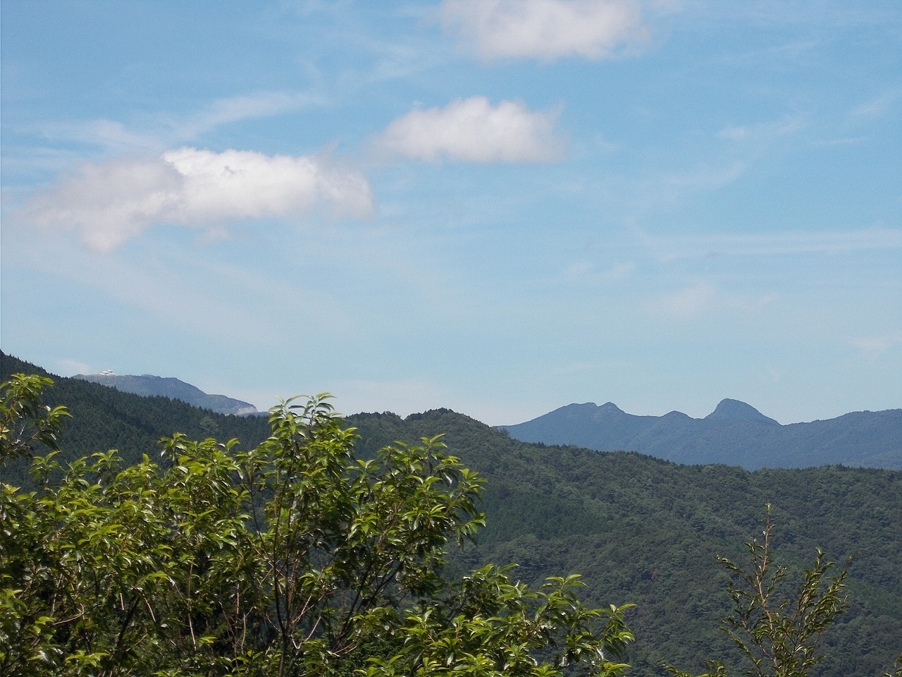 f0308898_16045635.jpg