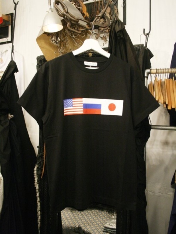 伊藤會　後篇(食事篇)　入荷、シュプリーム、ゴーシャラブチンスキ―、ブロンズ５６K　新品Tシャツなど_f0180307_23465300.jpg