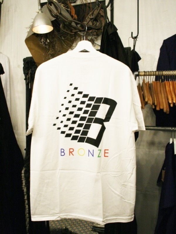 伊藤會　後篇(食事篇)　入荷、シュプリーム、ゴーシャラブチンスキ―、ブロンズ５６K　新品Tシャツなど_f0180307_23580176.jpg