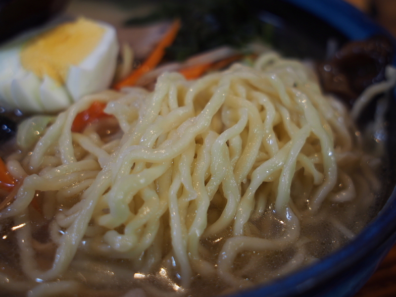 【蕎麦屋のラーメンはうまい！】飯能 長寿庵の「五目らーめん」_b0008655_22335446.jpg