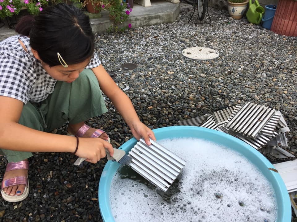 恒例ベランダ掃除_c0023278_19465483.jpg