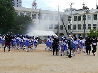 暑い！！暑い！！よさこい！！（スタッフ目線で）_f0151628_22472902.jpg