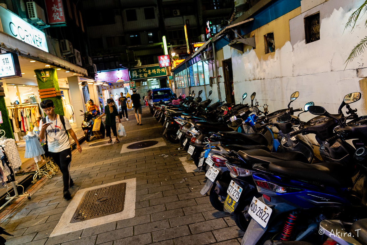 台湾 -6- 〜士林夜市 3〜_f0152550_17352751.jpg