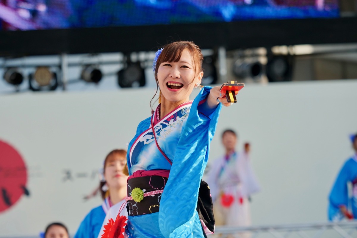 a0009554_12000055.jpg