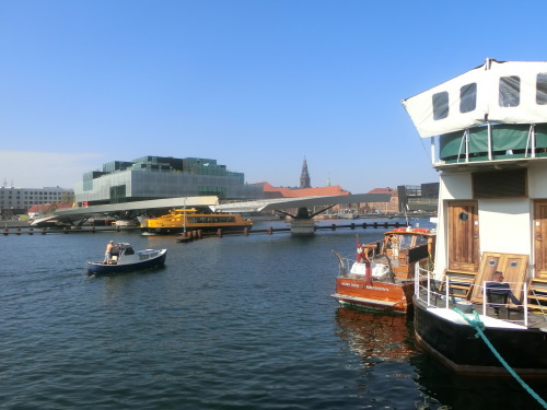 b0214184_08325968.jpg