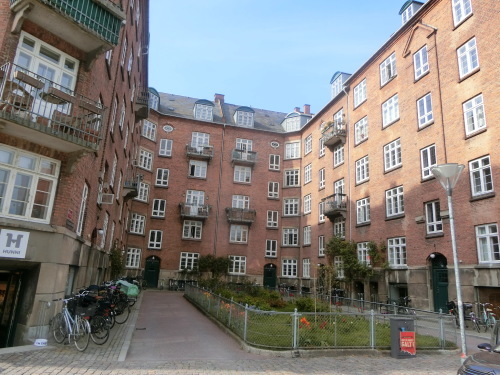 b0214184_08395522.jpg
