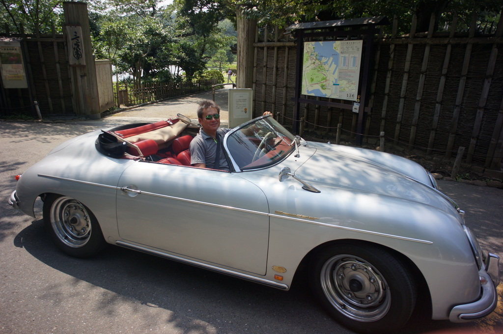 移動手段のためだけじゃない、自動車。_c0180686_20525861.jpg