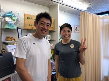 整体院の書棚が美しくて感動したら受講生の実践でした!_a0284626_18054792.jpg