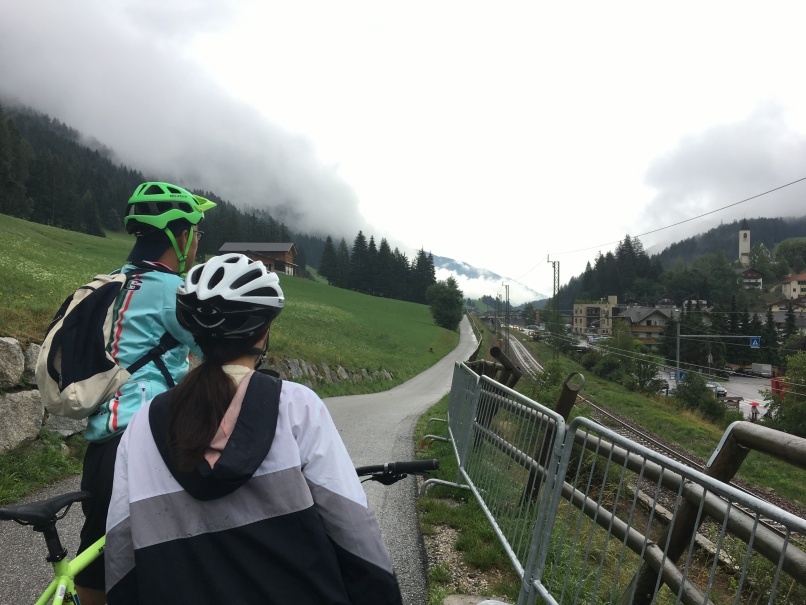 2019夏のイタリア旅行記8　オーストリアへ国境越えサイクリング！_d0041729_10001933.jpg