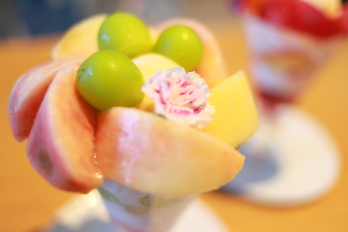 *桜木町*「水信フルーツパーラーラボ」_f0348831_10364819.jpg