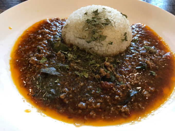 辛いカレーだけじゃない…changのカレー_d0132688_10161178.jpg