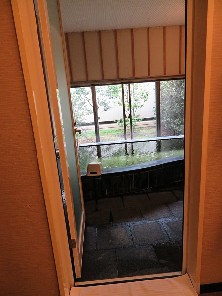 f0346196_15232567.jpg
