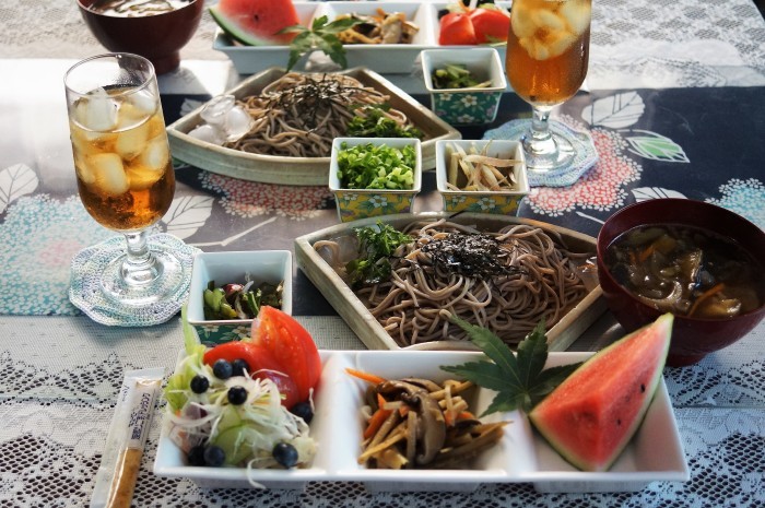 ■お盆料理【急遽用意しました けんちん汁で戴く蕎麦ランチ】_b0033423_19024303.jpg