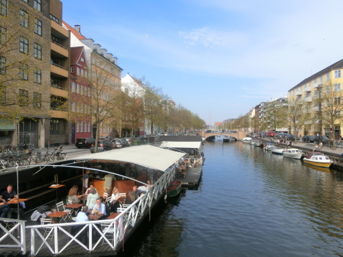 b0214184_07321575.jpg
