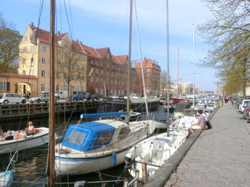 b0214184_08082703.jpg