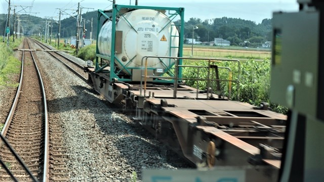 藤田八束の鉄道写真@東北本線を走る貨物列車、地域創生とまちづくり若者たちに楽しい未来を期待する・・・経済活性化対策その①_d0181492_17231341.jpg