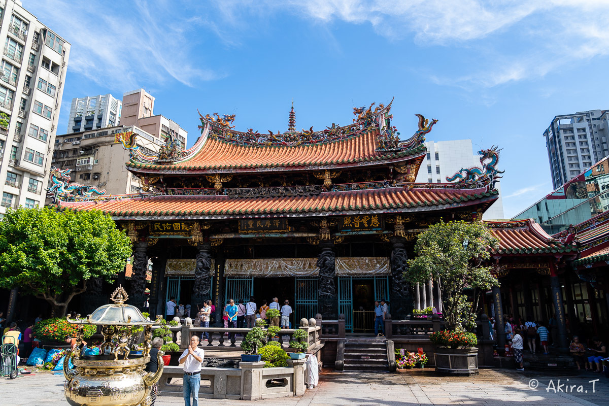 台湾 -8- 〜龍山寺〜_f0152550_15084768.jpg