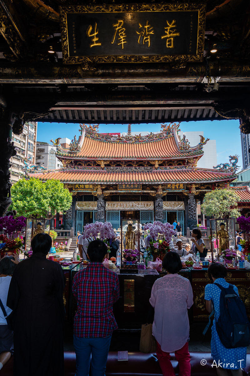 台湾 -8- 〜龍山寺〜_f0152550_15091994.jpg