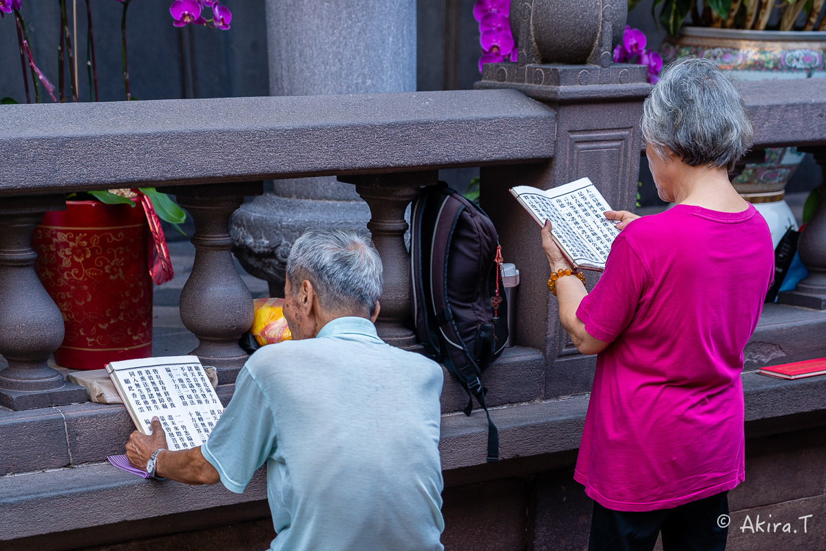 台湾 -8- 〜龍山寺〜_f0152550_15103734.jpg