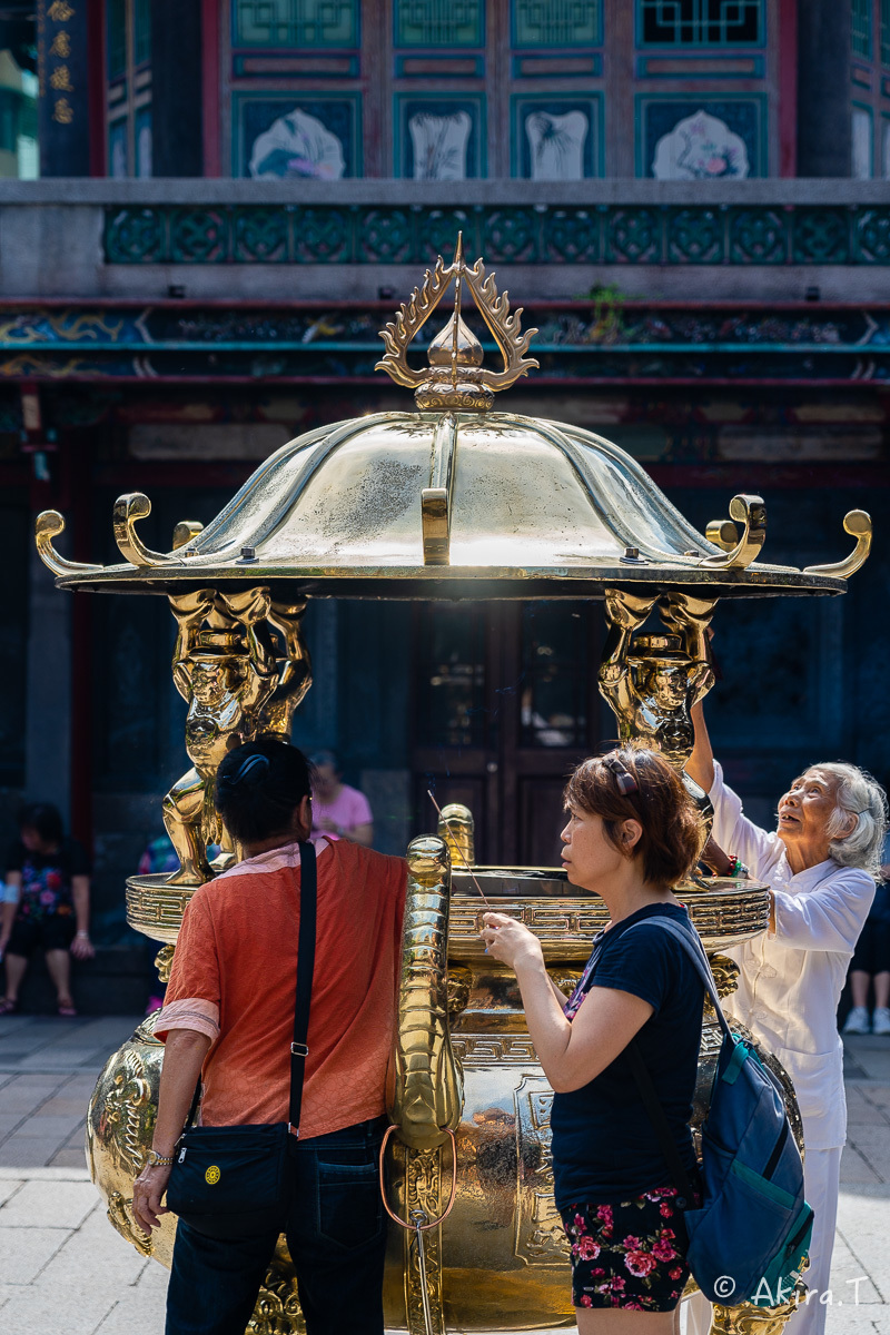 台湾 -8- 〜龍山寺〜_f0152550_15105250.jpg